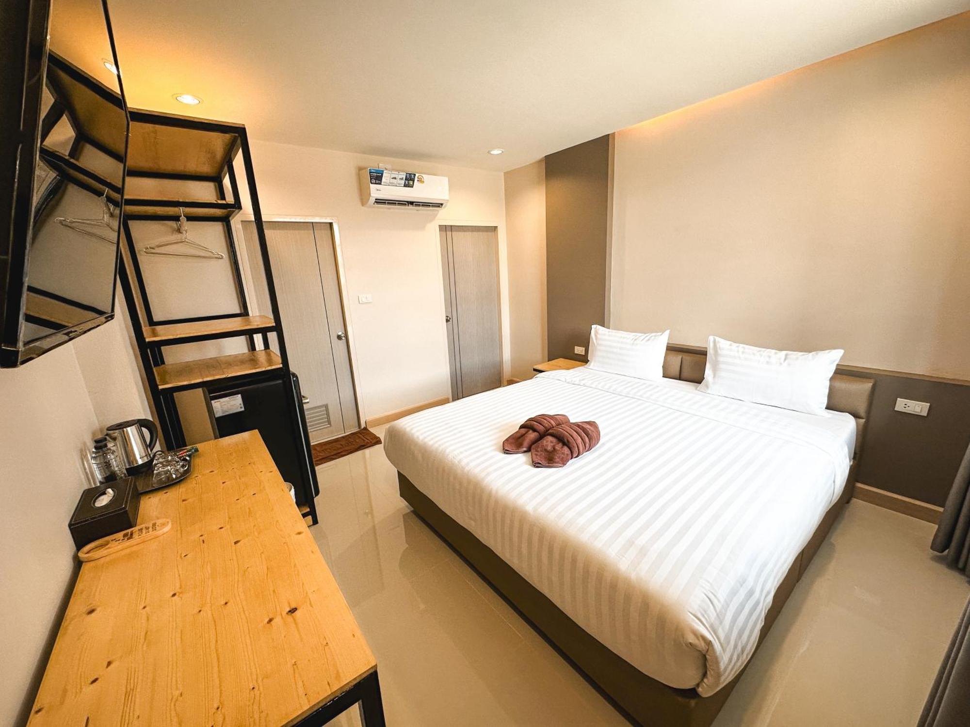 Rest Time Hotel Nong Khai Exterior photo